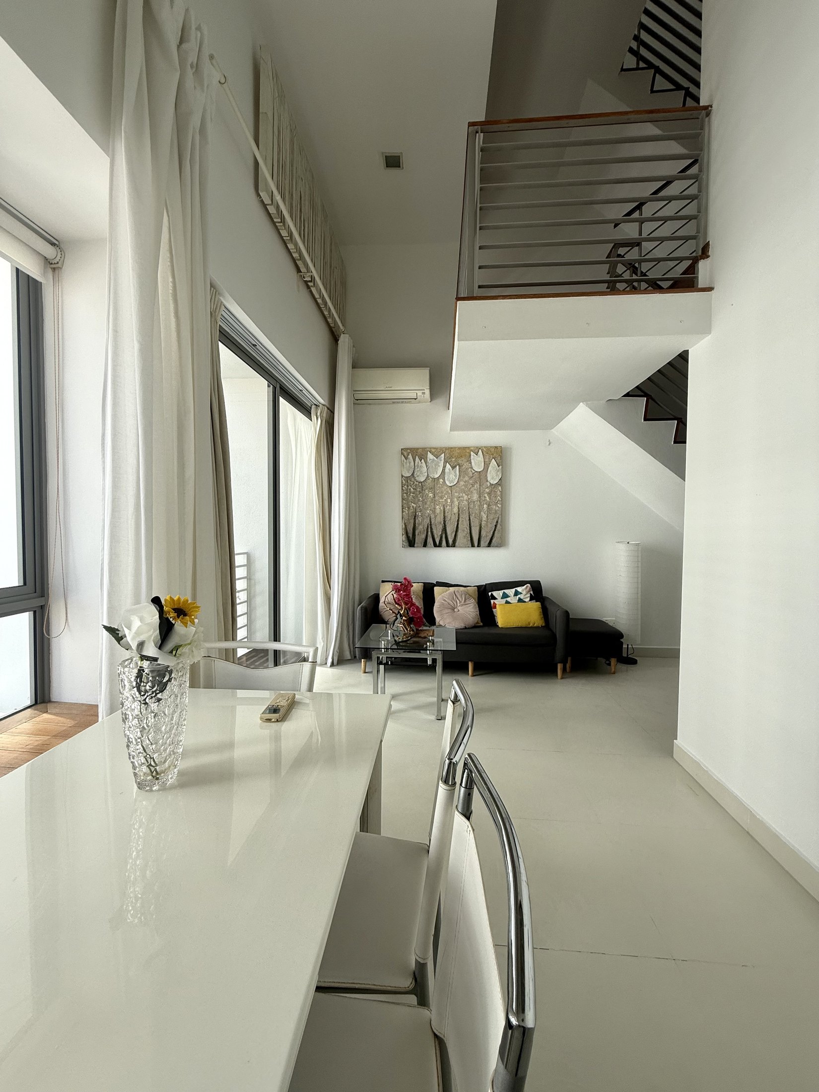 Robertson Edge penthouse loft living and dining area